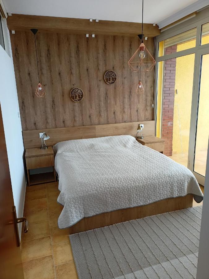 Apartman Dagmar Durrës Exteriör bild
