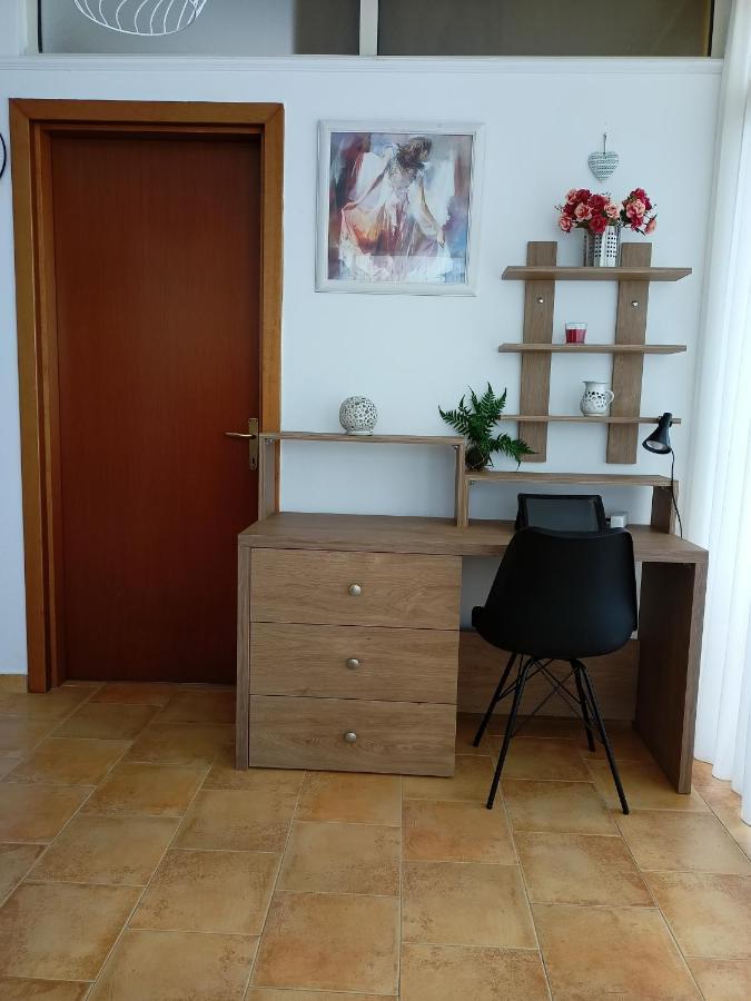 Apartman Dagmar Durrës Exteriör bild